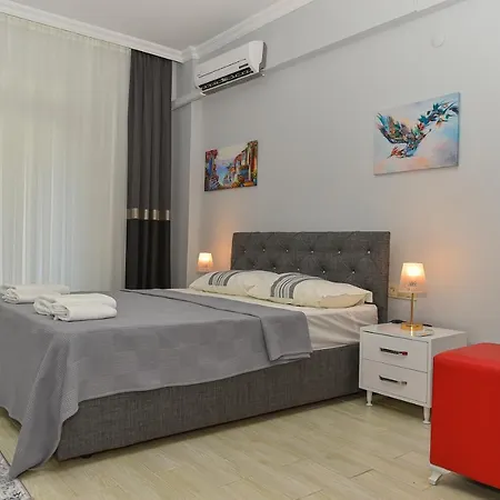 וילה Alp's Triplex Lagoon Havuz Olanagi Sunan