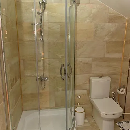 Alp's Triplex Lagoon Havuz Olanagi Sunan Villa Belek