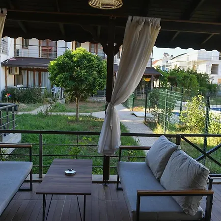 וילה Alp's Triplex Lagoon Havuz Olanagi Sunan